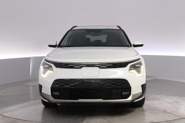 2024 Kia Niro EV — photo 9 of 24