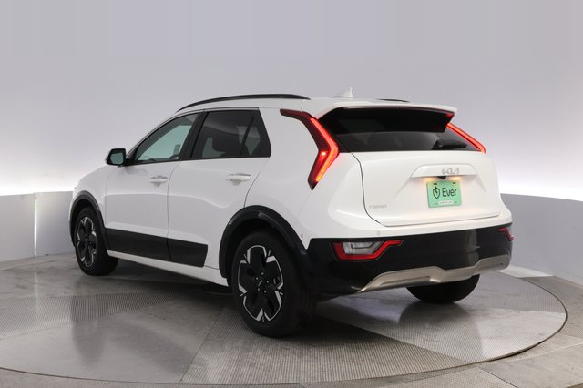 2024 Kia Niro EV — photo 13 of 24