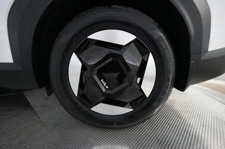 2024 Kia EV9 — photo 7 of 26