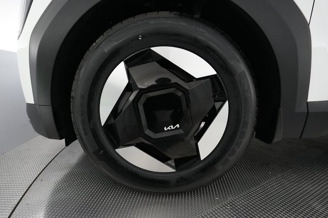 2024 Kia EV9 — photo 15 of 26