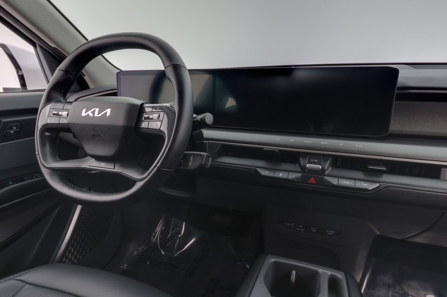 2024 Kia EV9 — photo 22 of 26