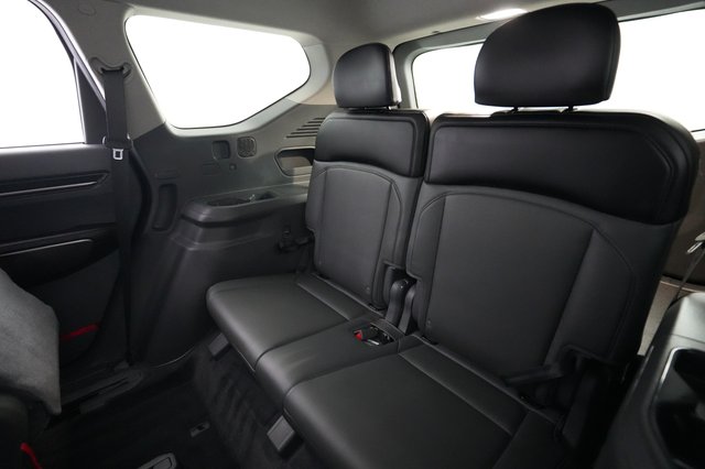 2024 Kia EV9 — photo 20 of 28