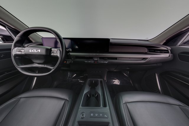 2024 Kia EV9 — photo 23 of 28