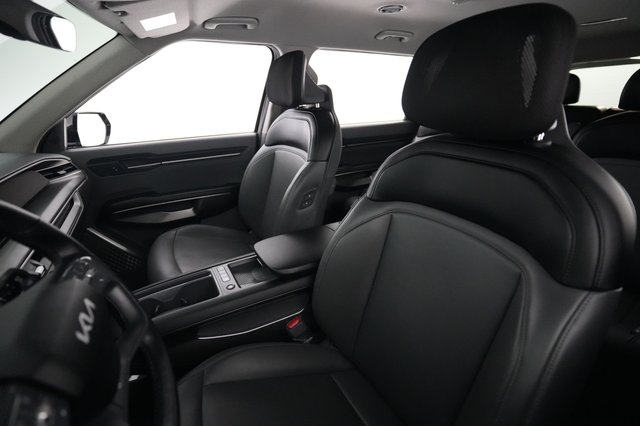 2024 Kia EV9 — photo 3 of 28