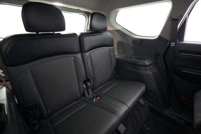 2024 Kia EV9 — photo 21 of 28