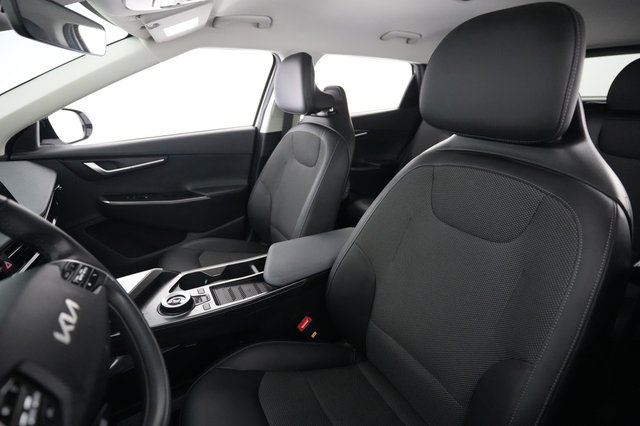 2024 Kia EV6 — photo 3 of 23