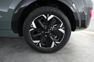 2025 Kia Niro EV — photo 7 of 23