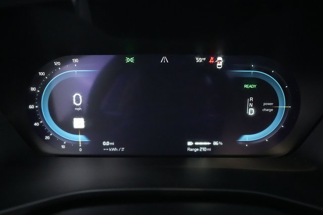 2023 Volvo XC40 Recharge — photo 25 of 26