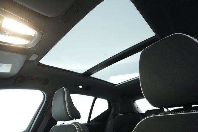 2023 Volvo XC40 Recharge — photo 23 of 26