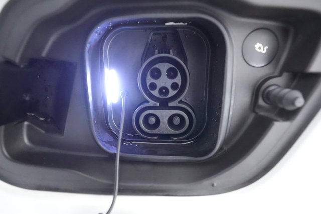 2023 Volvo XC40 Recharge — photo 24 of 26