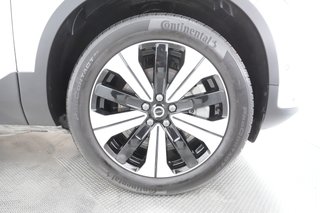 2023 Volvo XC40 Recharge — photo 16 of 26