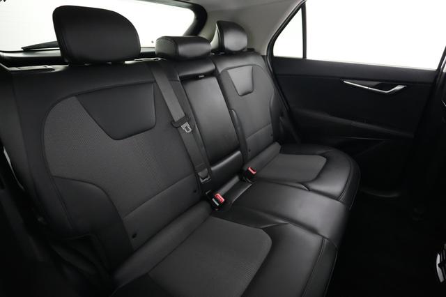 2025 Kia Niro EV — photo 4 of 26