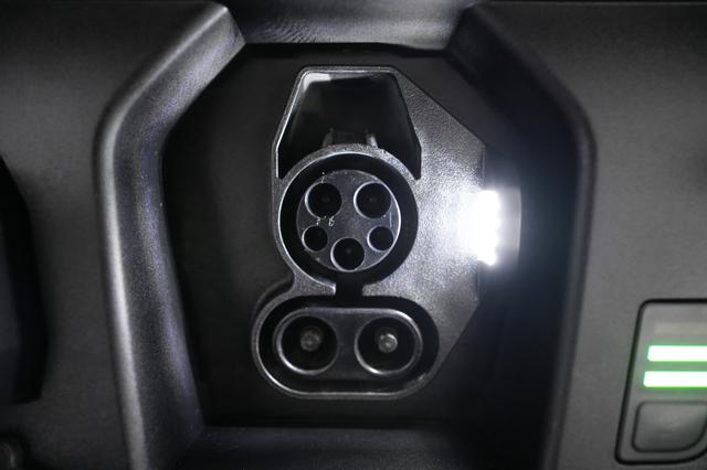 2025 Kia Niro EV — photo 8 of 26