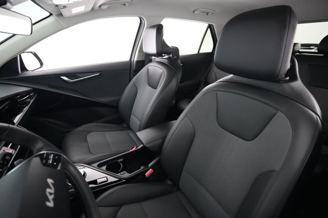 2025 Kia Niro EV — photo 3 of 26