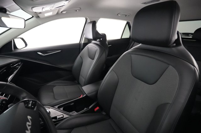 2025 Kia Niro EV — photo 3 of 26