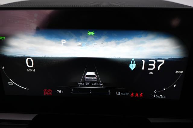 2025 Kia Niro EV — photo 5 of 26