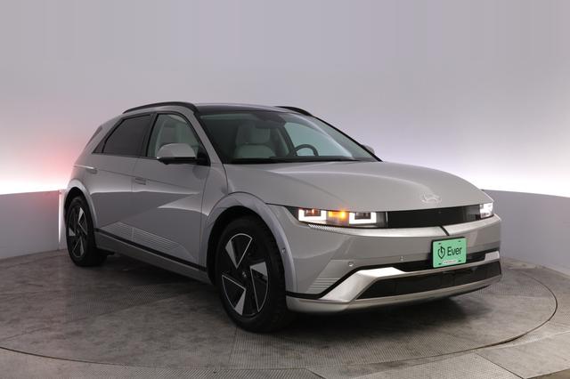 2025 Hyundai IONIQ 5 — photo 10 of 21