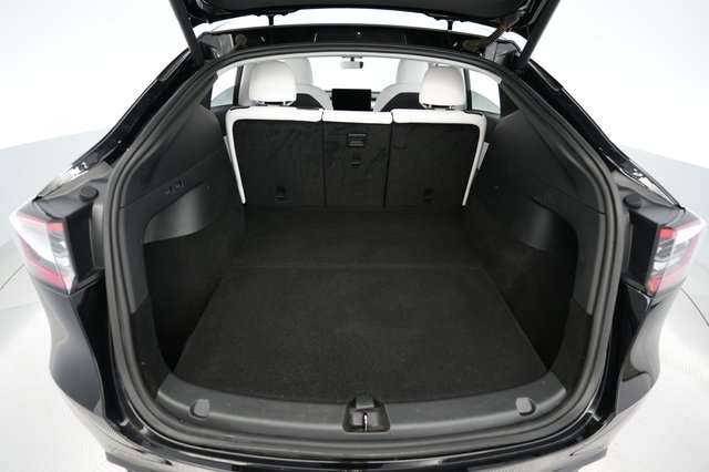 2020 Tesla Model Y — photo 6 of 27