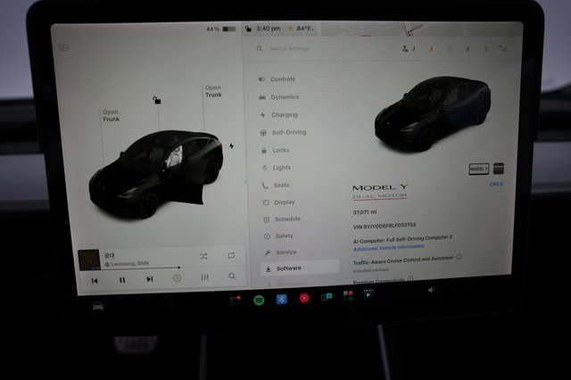 2020 Tesla Model Y — photo 5 of 27