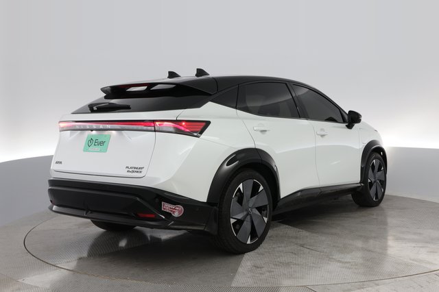 2023 Nissan Ariya — photo 2 of 27