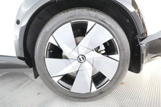 2023 Nissan Ariya — photo 15 of 27