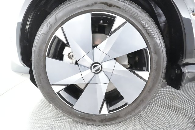 2023 Nissan Ariya — photo 14 of 27