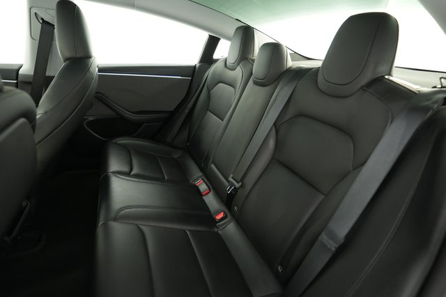 2025 Tesla Model 3 — photo 19 of 24