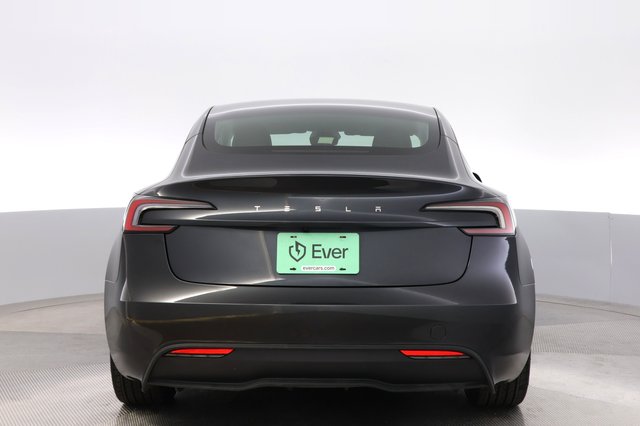 2025 Tesla Model 3 — photo 12 of 24