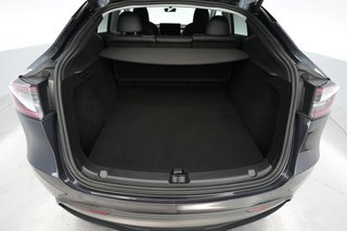 2024 Tesla Model Y — photo 6 of 24