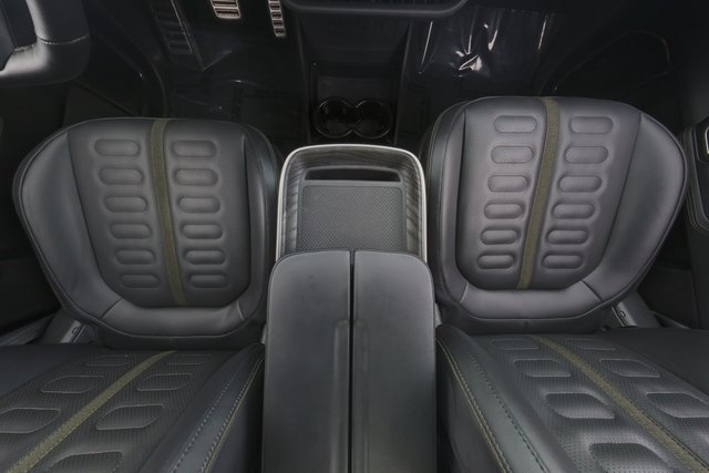 2023 Rivian R1T — photo 22 of 28