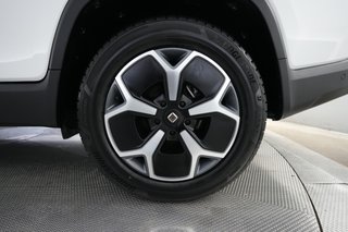 2023 Rivian R1T — photo 7 of 28