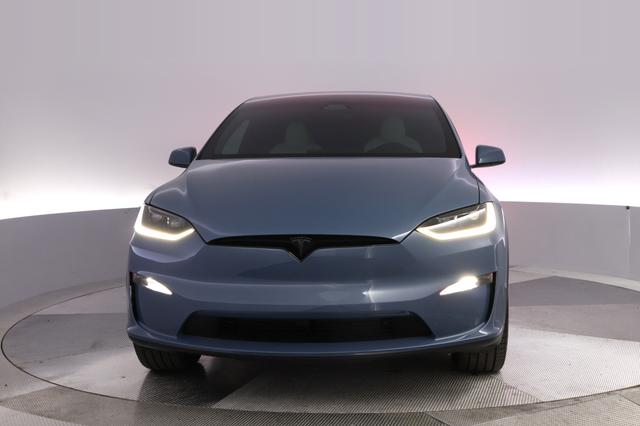 2026 Tesla Model X — photo 9 of 26