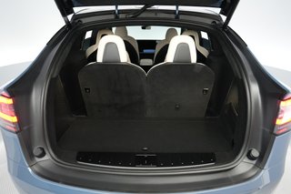 2026 Tesla Model X — photo 6 of 26