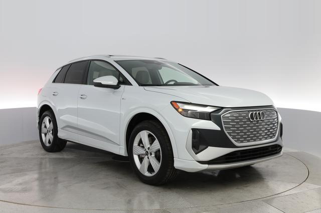 2023 Audi Q4 e-tron — photo 8 of 27