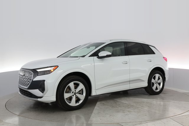 2023 Audi Q4 e-tron — photo 13 of 27