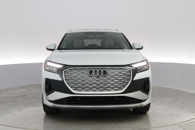 2023 Audi Q4 e-tron — photo 7 of 27