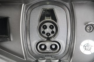 2024 Ford F-150 Lightning — photo 8 of 21