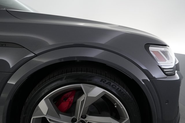 2024 Audi SQ8 e-tron — photo 26 of 27