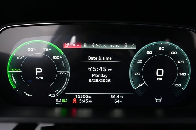 2024 Audi SQ8 e-tron — photo 5 of 27
