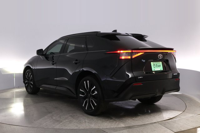2026 Toyota bZ — photo 13 of 27