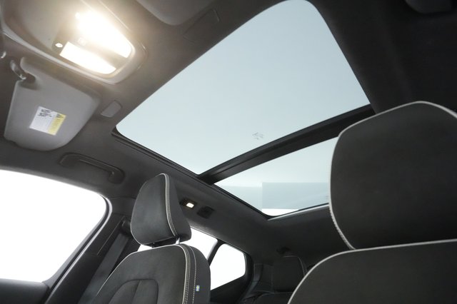 2023 Volvo XC40 Recharge — photo 23 of 26