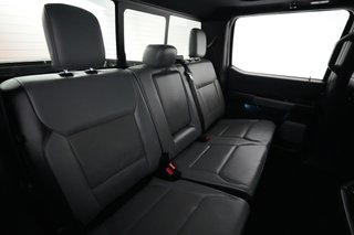 2023 Ford F-150 Lightning — photo 4 of 18