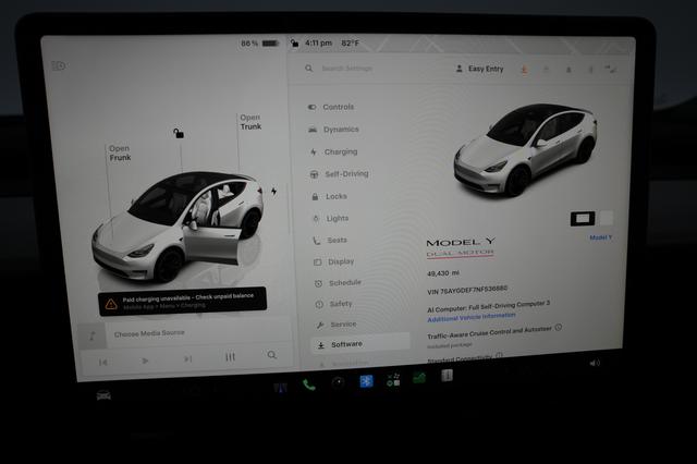 2022 Tesla Model Y — photo 5 of 26