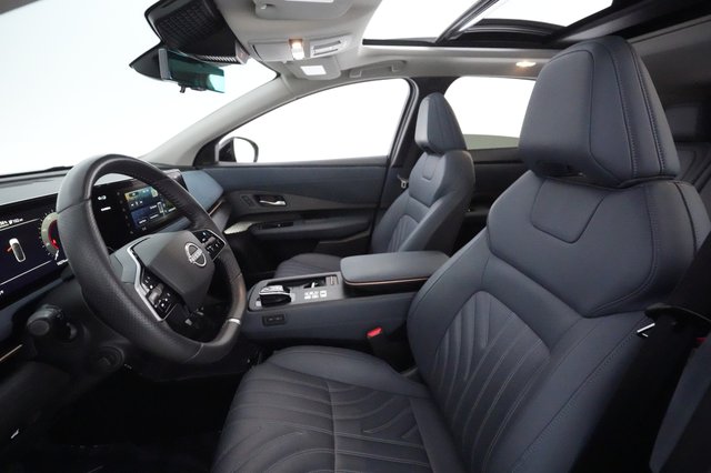 2023 Nissan Ariya — photo 19 of 27