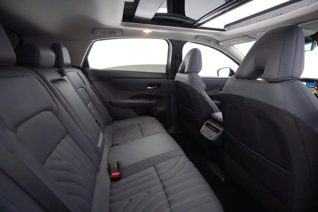 2023 Nissan Ariya — photo 22 of 27