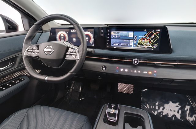 2023 Nissan Ariya — photo 3 of 27