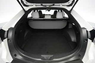 2026 Subaru Solterra — photo 6 of 23