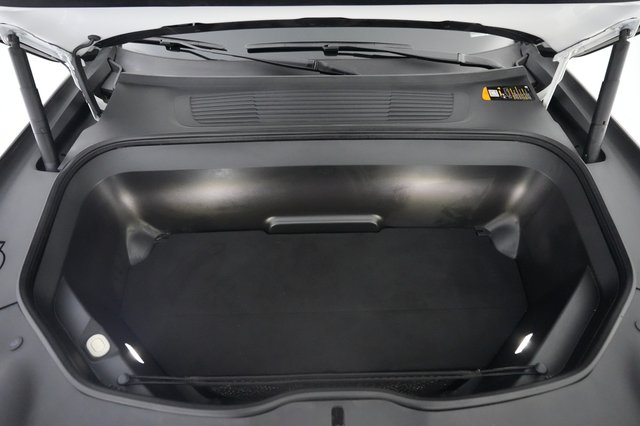 2023 Rivian R1S — photo 26 of 27