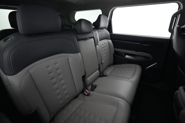 2024 Kia EV9 — photo 4 of 26
