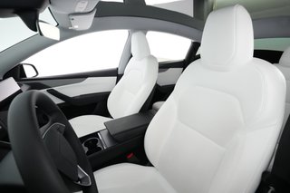 2026 Tesla Model Y — photo 3 of 25